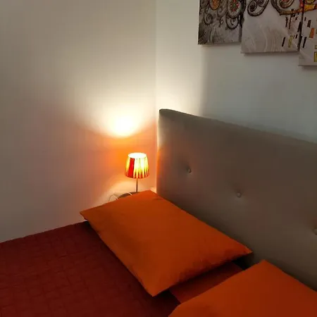 Rosa's With Terrace Appartement *