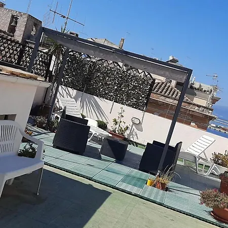 דירה Rosa's With Terrace